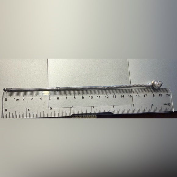 🌟 Disney Pandora Moments Mickey Mouse Heart Clasp Snake Chain Bracelet - Picture 6 of 6